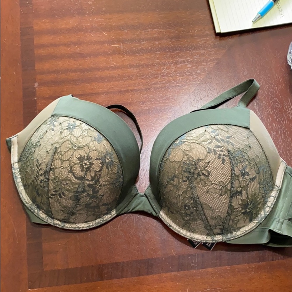 Victoria’s Secret Very Sexy Push Up